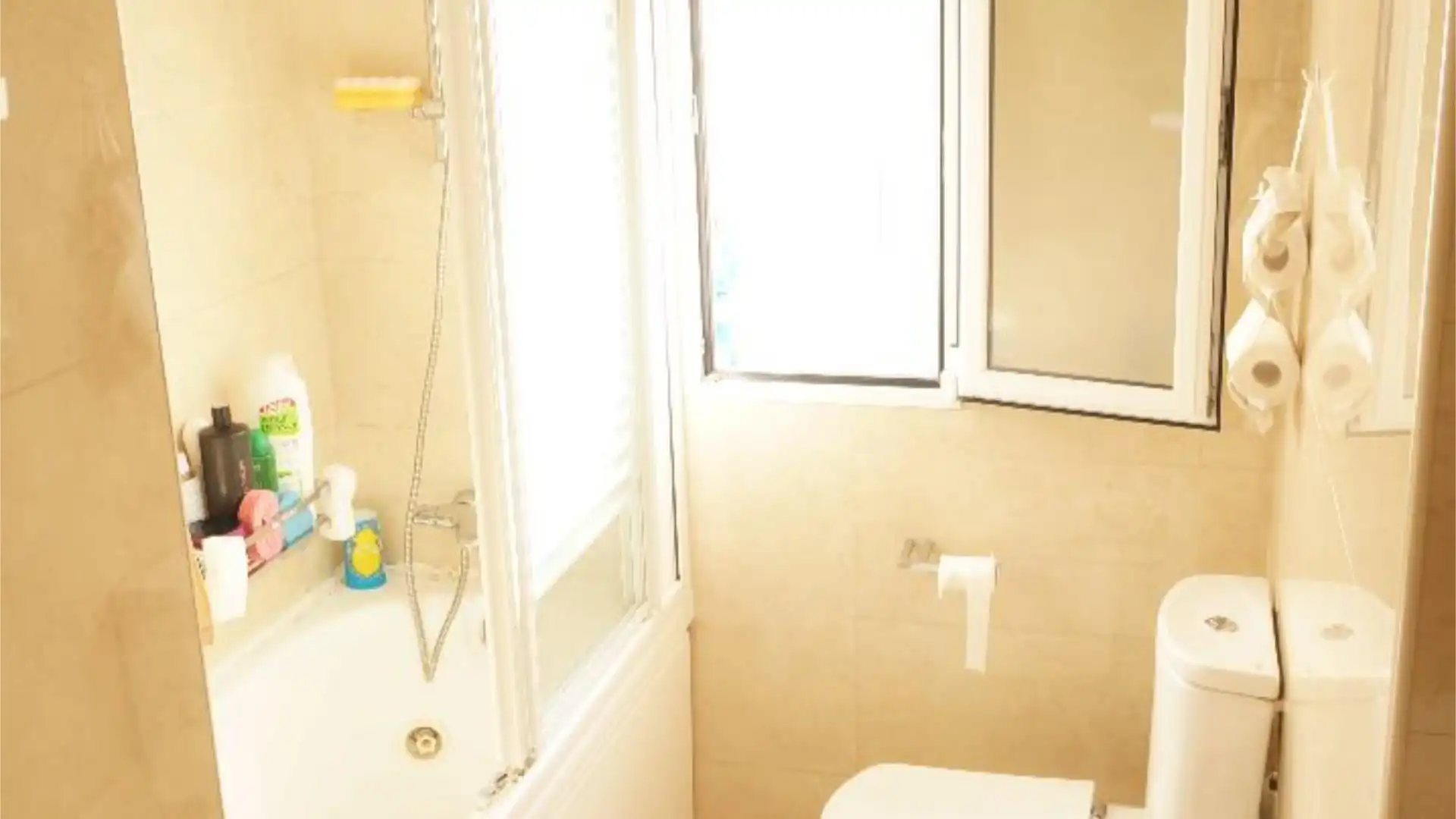 Piso en  Avenida de la Reina Victoria 21 - Foto 8