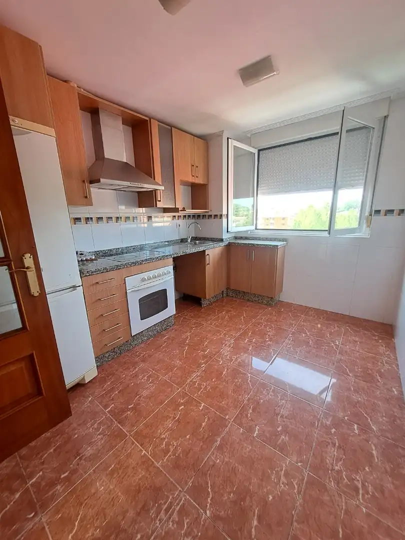 Piso en  LE-441 205 - Foto 3