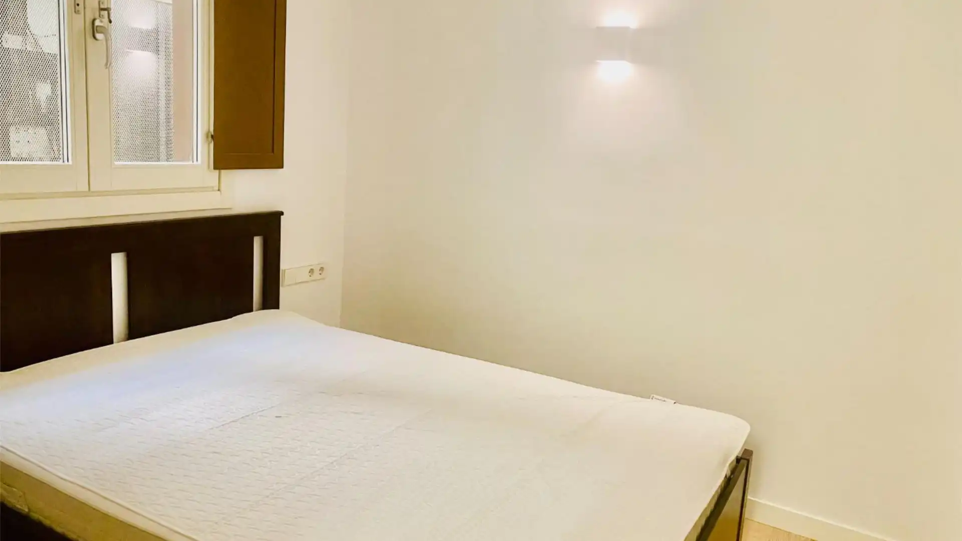 Piso en  Carrer dels Escudellers 16 - Foto 13