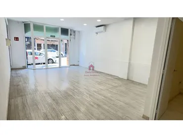 Local comercial en Terrassa - Foto 6