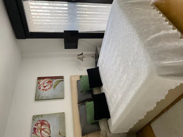 Estudio en calle de Calvo Sotelo, 6 - Foto 2