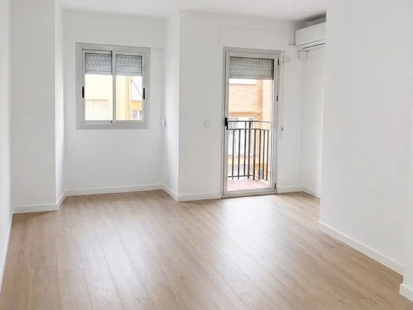 Piso en plaza Navarro Rodrigo, 4 - Foto 1