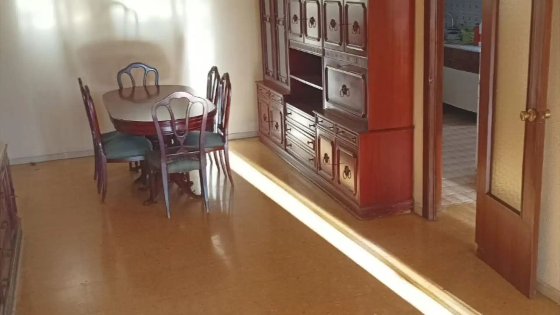 Piso en  Carrer de Joaquín Benlloch 27 - Foto 3