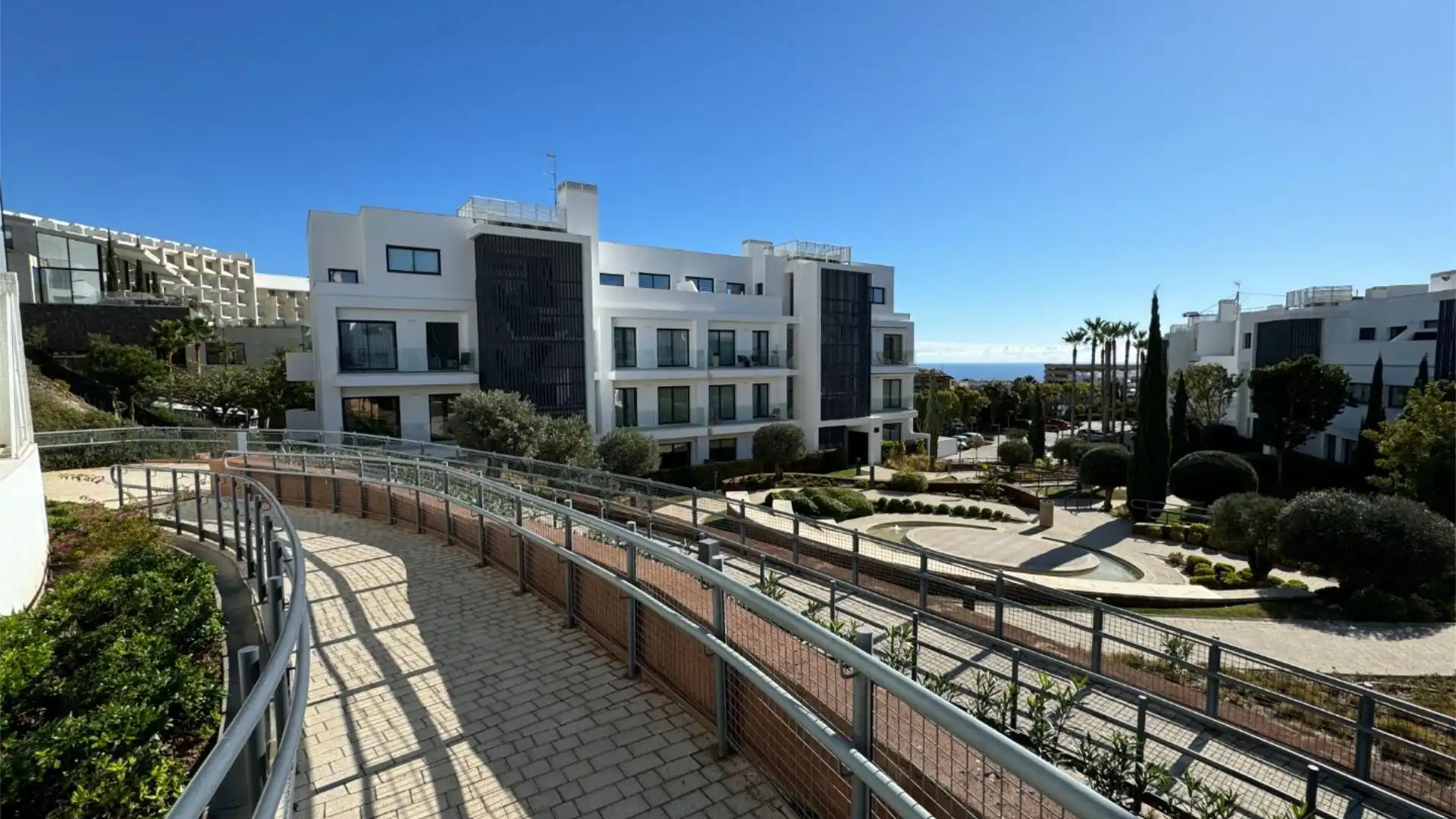 Piso en avenida Av. 8 de Marzo 3 - Foto 7