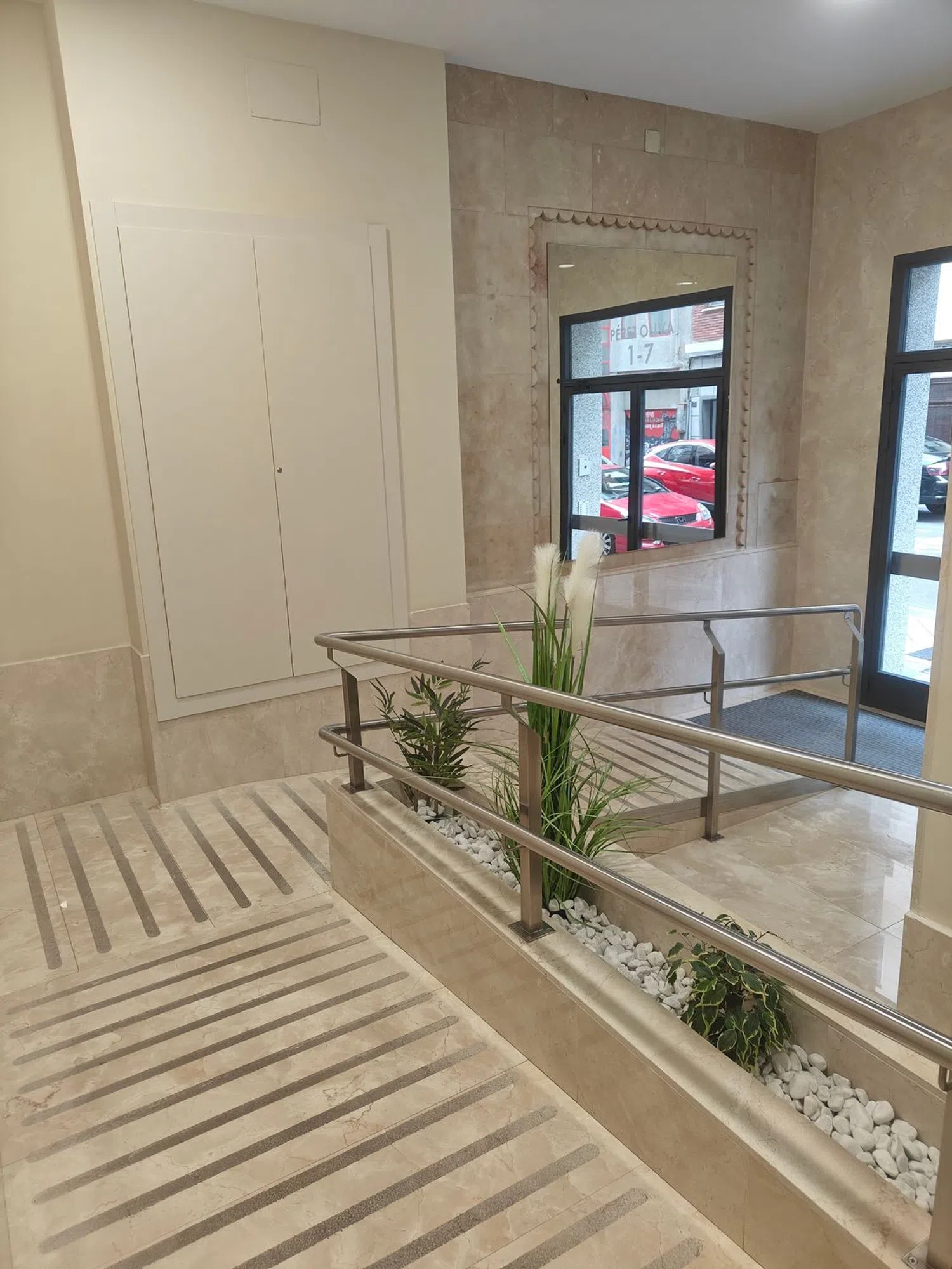 Piso en calle Pérez Oliva, 1 - Foto 1