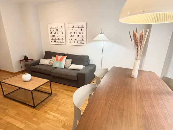 Piso en calle Segura, 28