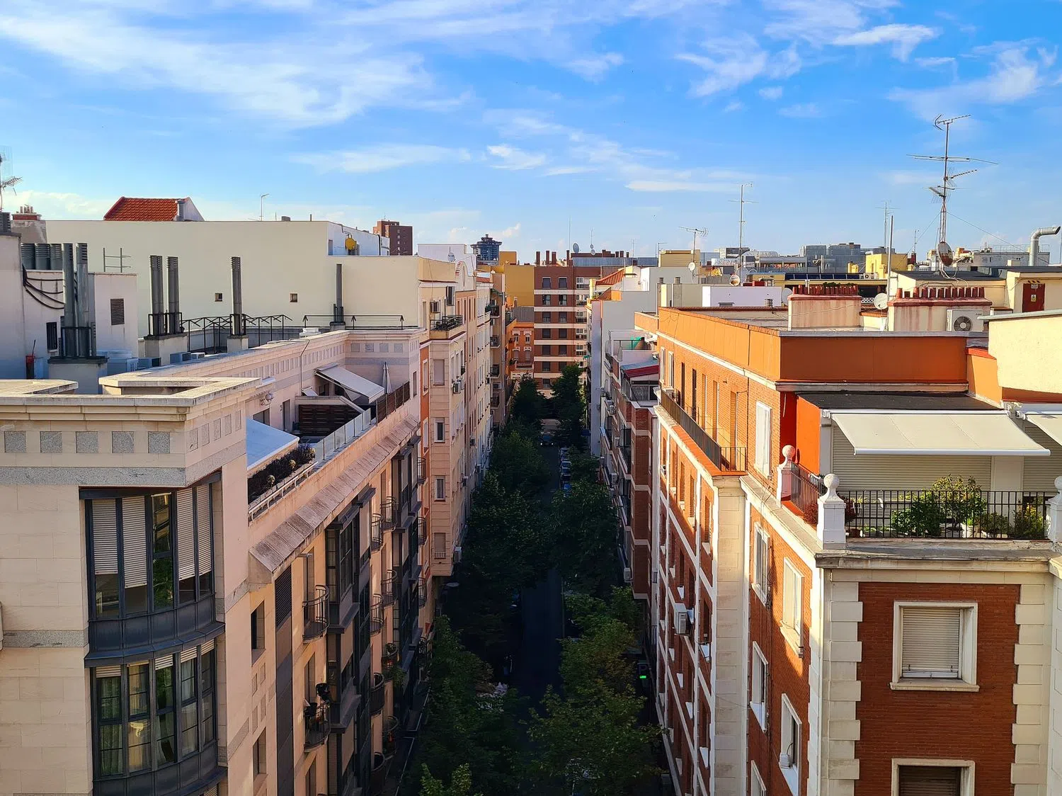Ático en calle de Alcalá, 179 - Foto 1