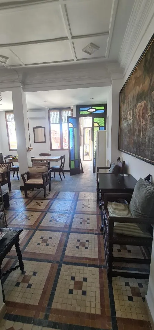 Piso en  Carrer d'Empar Guillem 5 - Foto 8