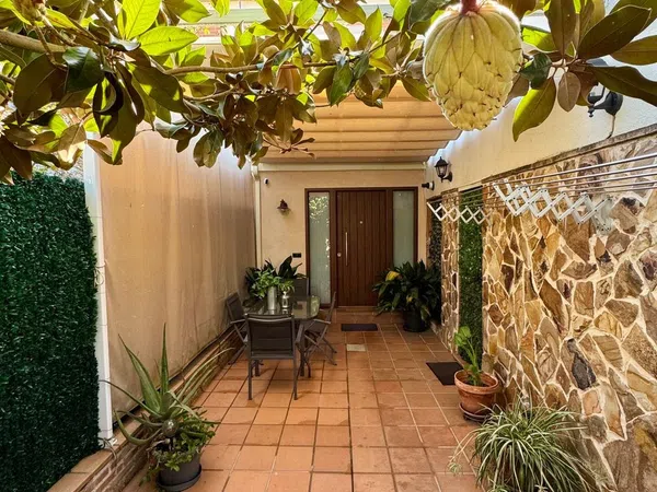 Chalet adosado en Calle Julio Cortázar, 99, Fuentebella-San Felix-El Leguario, Fuentebella-San Felix-El Leguario - Foto 2