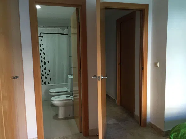 Piso en Calle de las Trece Rosas, 17 bajo D - Foto 3