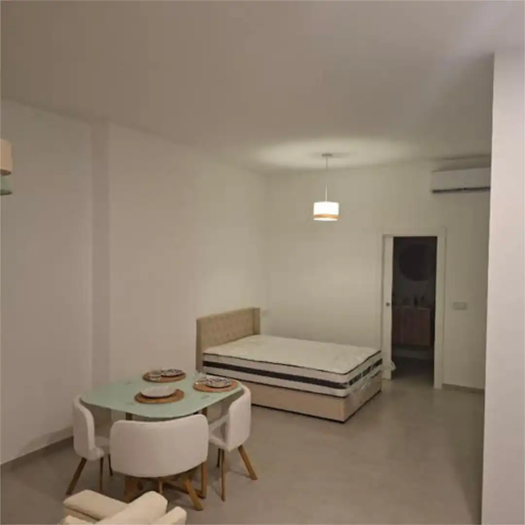 Estudio en Estepona centro - Foto 2