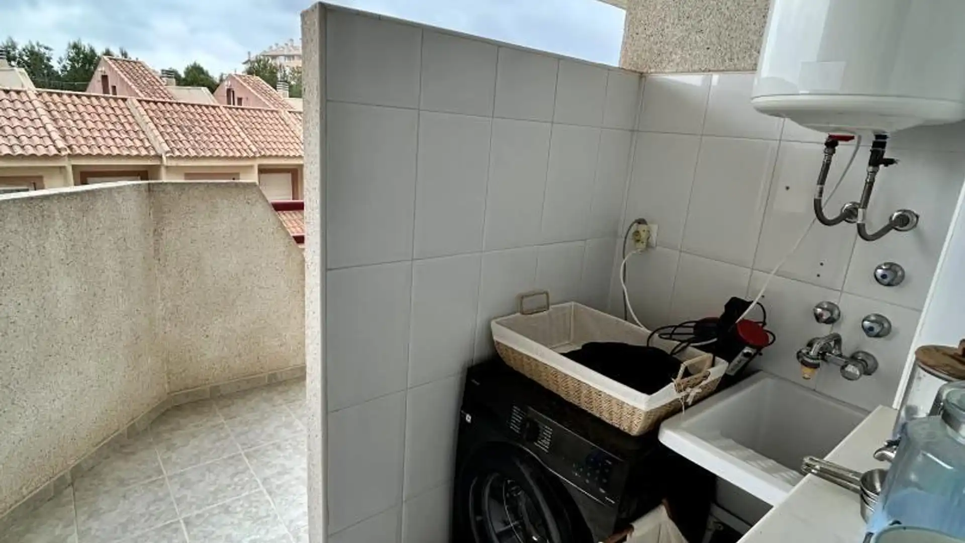 Piso en  Calle Castillo de Aledo 80 - Foto 9