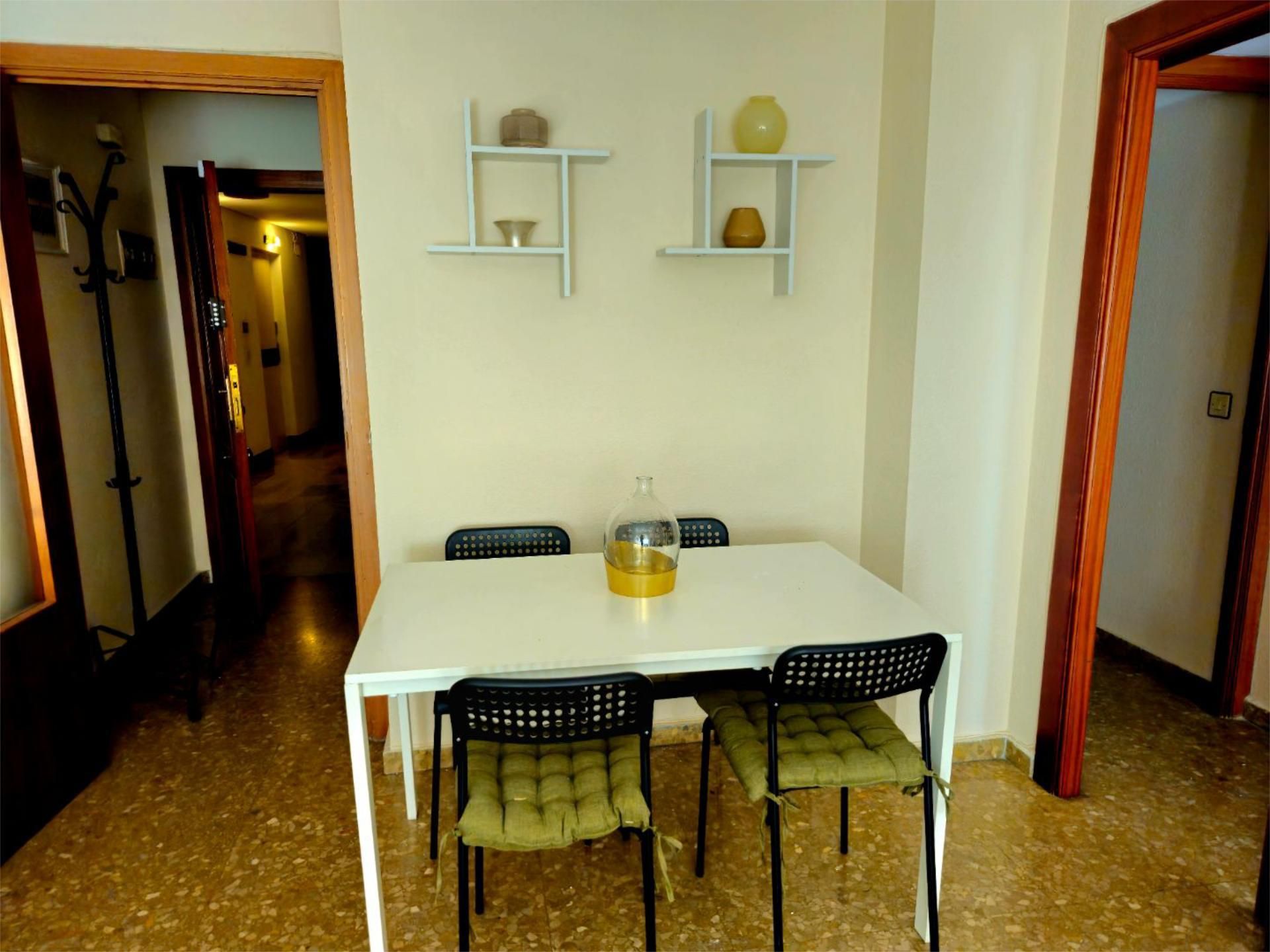 Apartamento en  Calle Arjona 20 - Foto 2