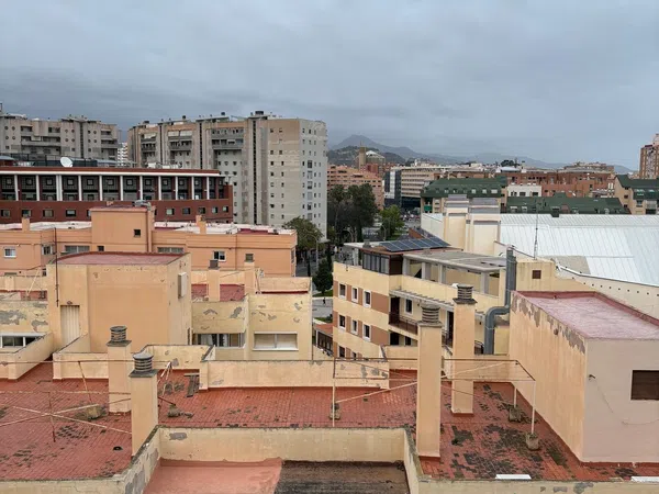 Piso en Calle Genezaret, 1, Cruz del Humilladero - Los Tilos - Foto 2