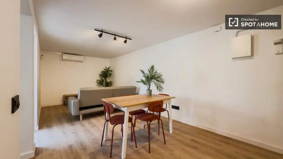 Piso en L'Hospitalet de Llobregat - Foto 2
