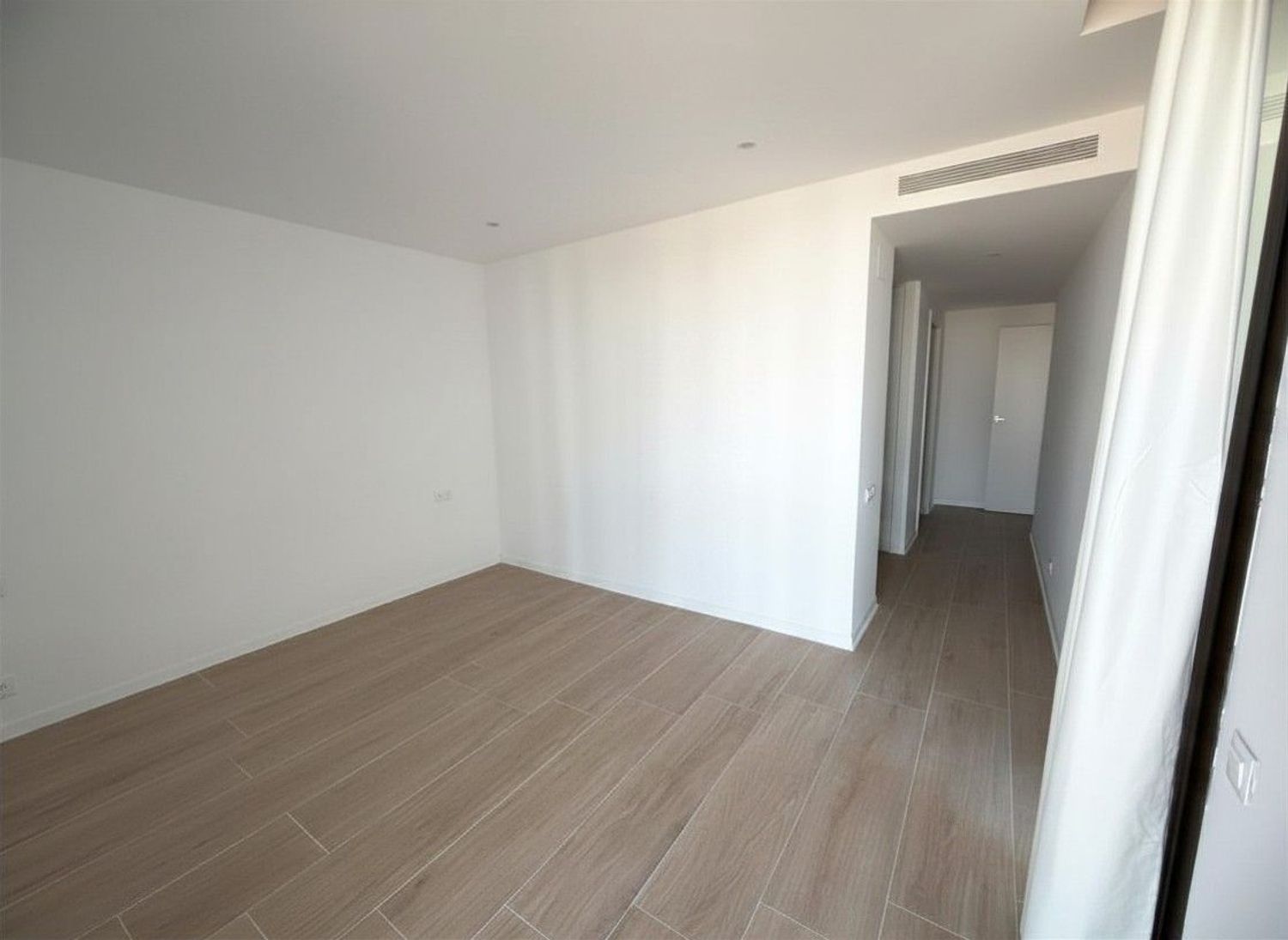 Chalet adosado en Avenida Juan Carlos I - Foto 7