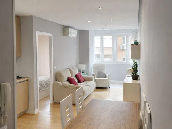 Piso en calle de Villafranca, 22