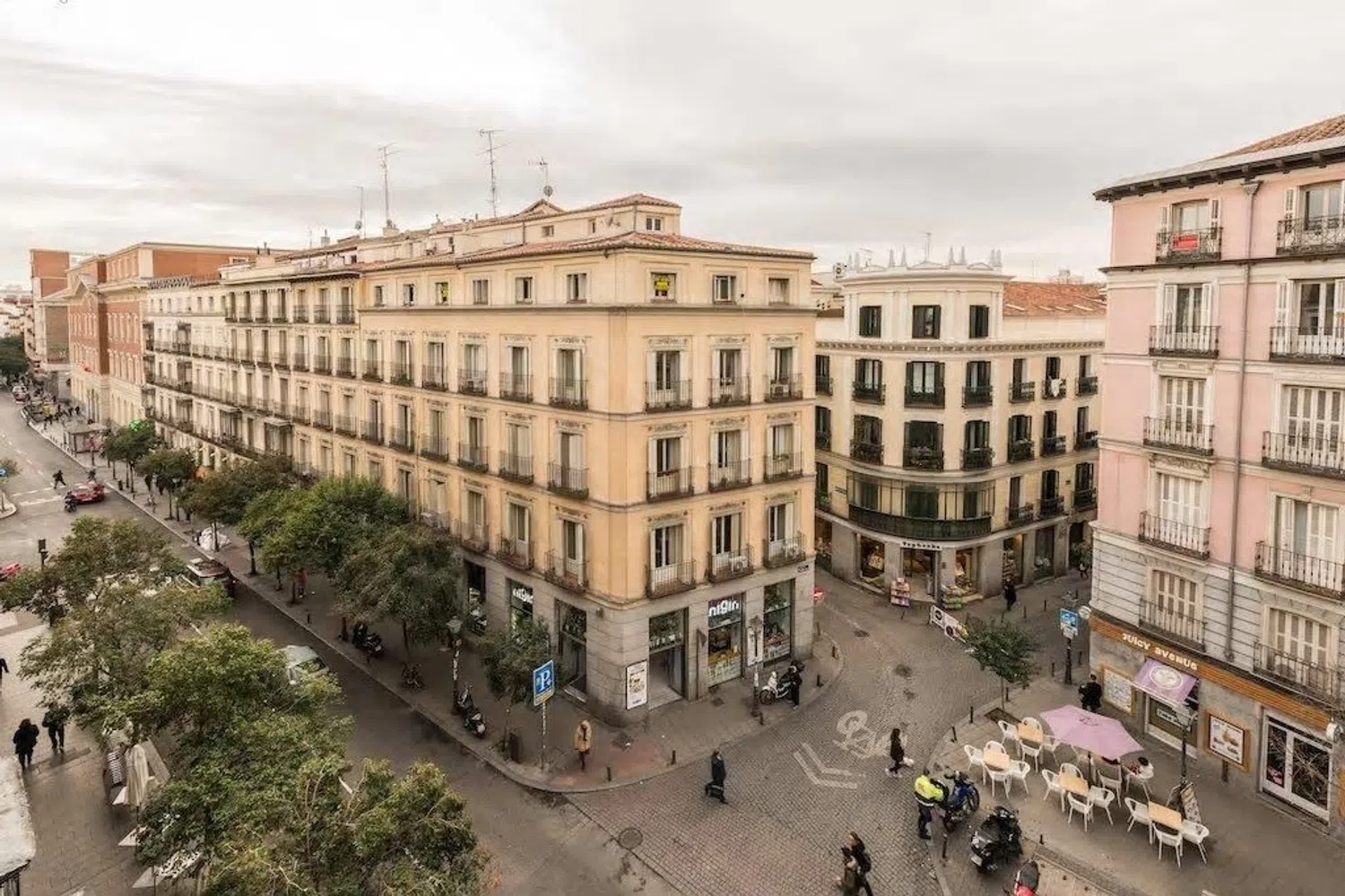 Estudio en calle de Fuencarral, 86 - Foto 2