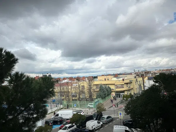 Piso en calle Hermanos del Moral, 12