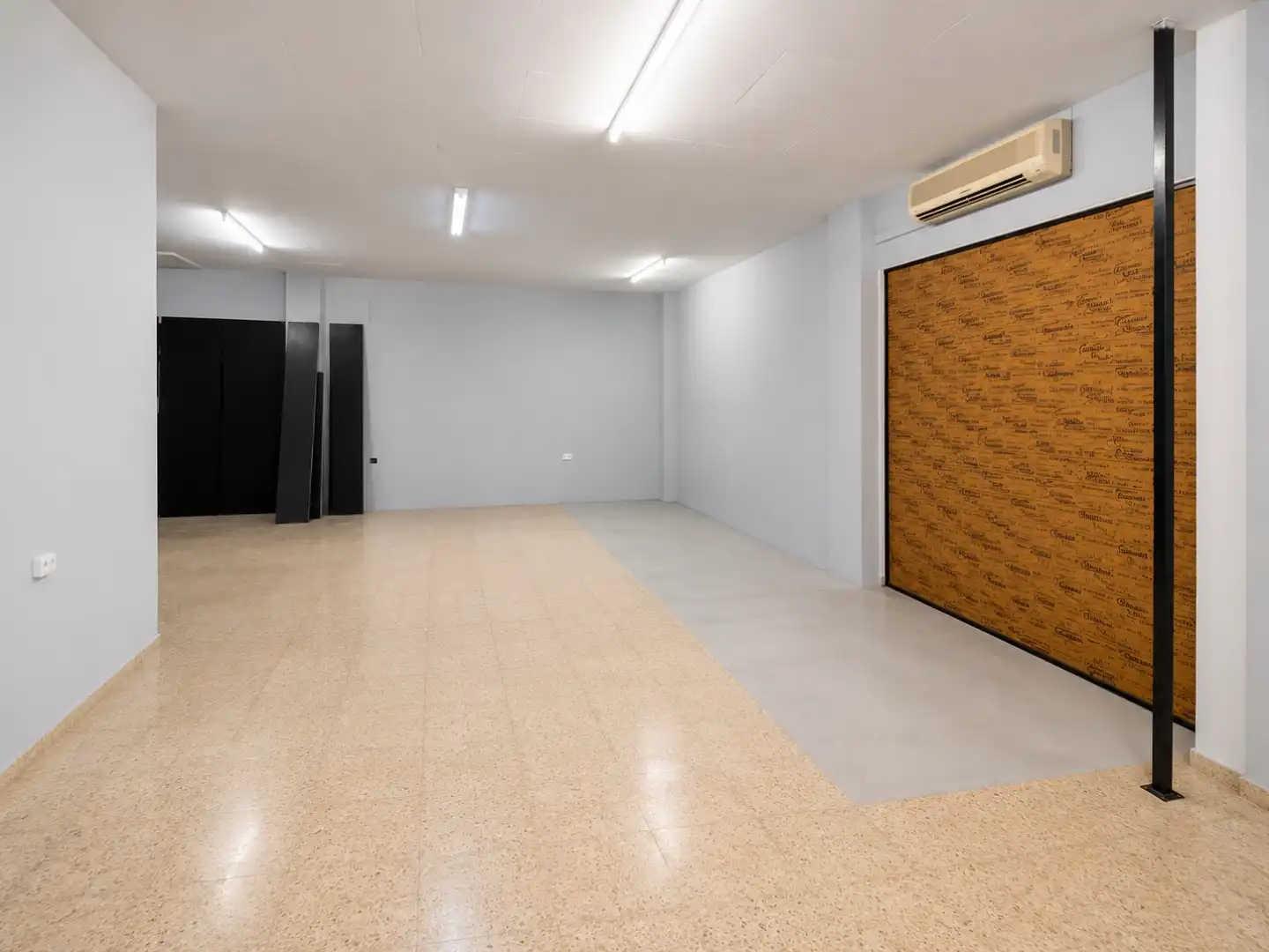 Local comercial en  Carrer del Ceramista Ros 12 - Foto 5