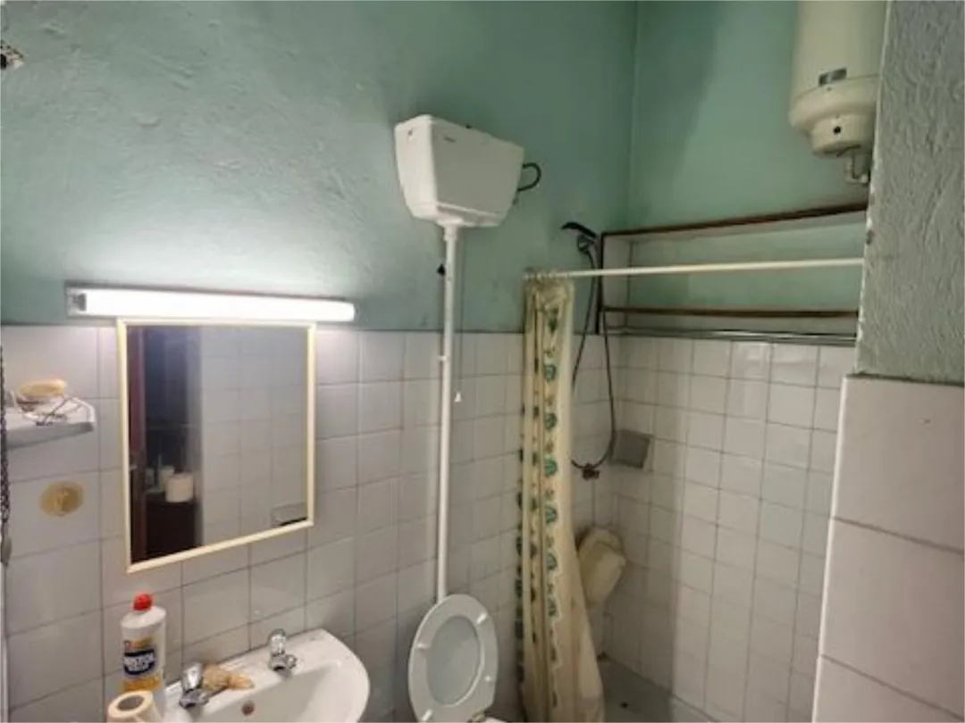 Piso en  Carrer de Pablo Iglesias 43 - Foto 3