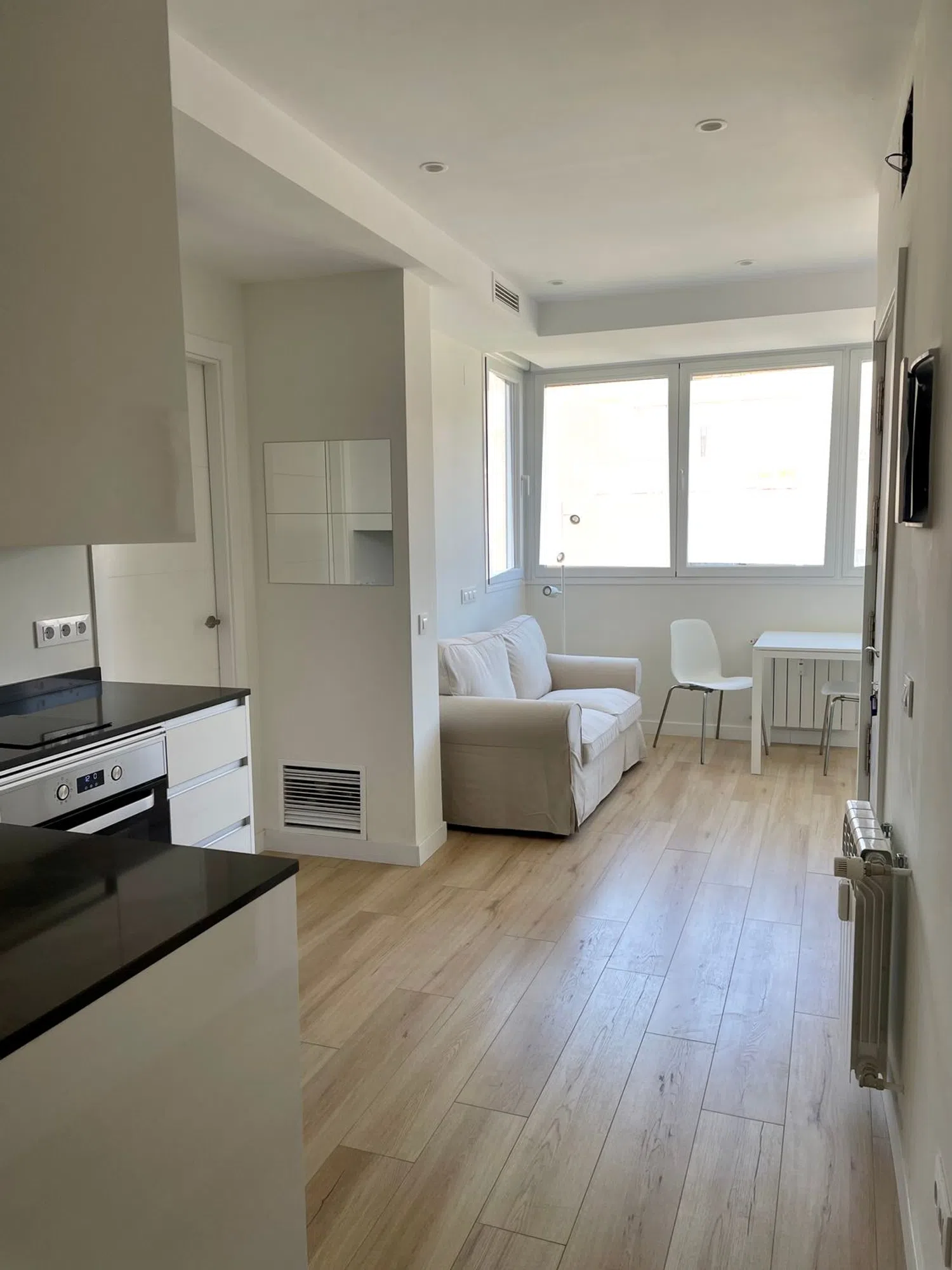 Piso en Barrio Ventilla-Almenara - Foto 2