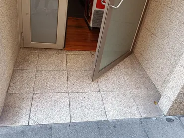 Local comercial en  Rúa de Barcelona 30 - Foto 7