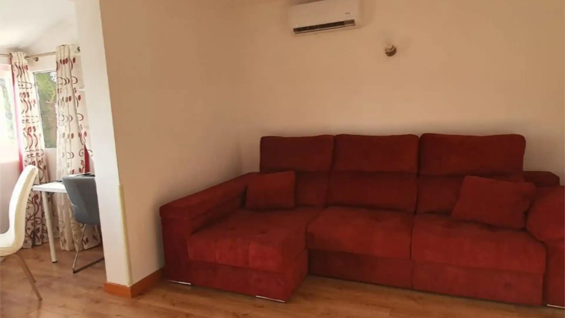 Casa adosada en  Avenida de Gran Bretaña 26 - Foto 6