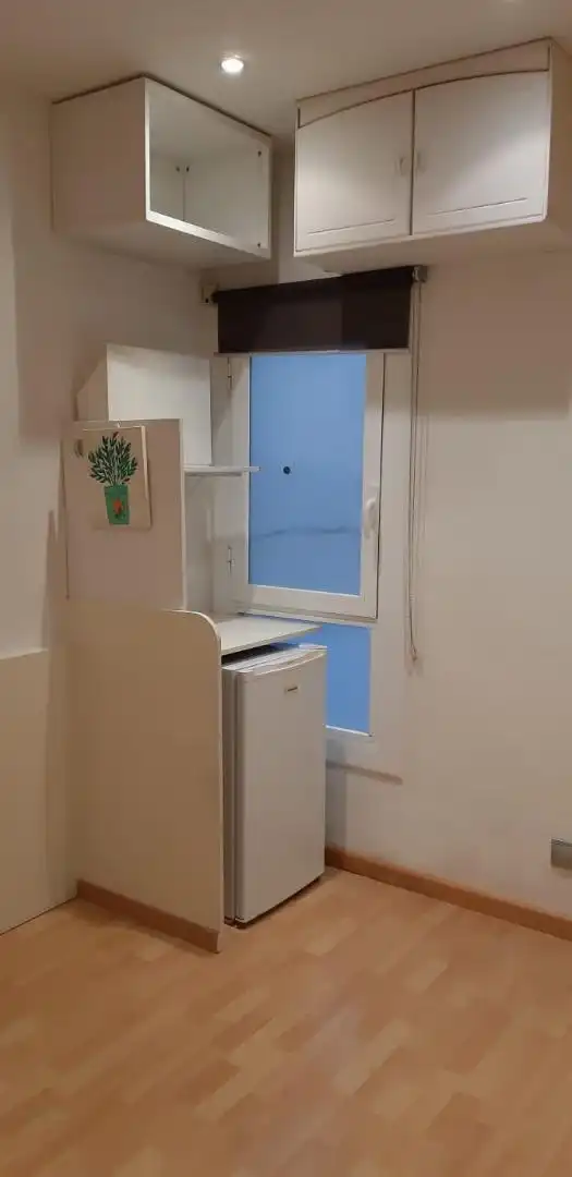 Estudio en  Carrer de València 657 - Foto 5
