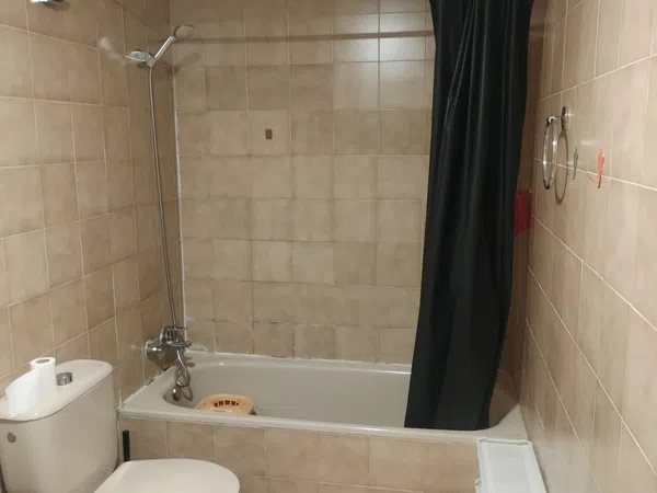 Estudio en calle de Bocángel, 23 - Foto 2