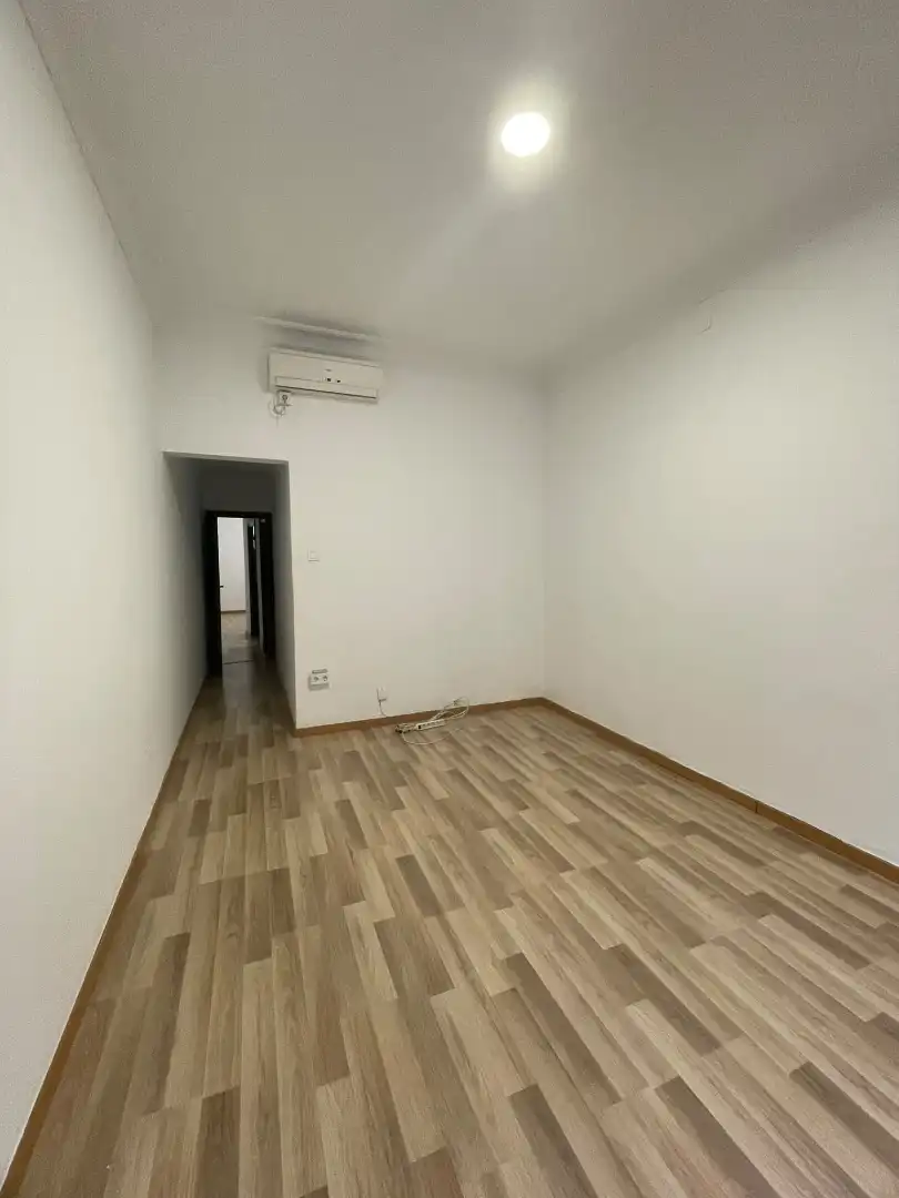 Piso en  Calle del Almirante Tenorio 3 - Foto 8