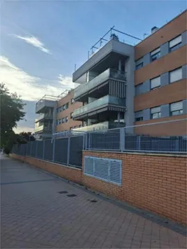 Piso en parla este - Foto 3