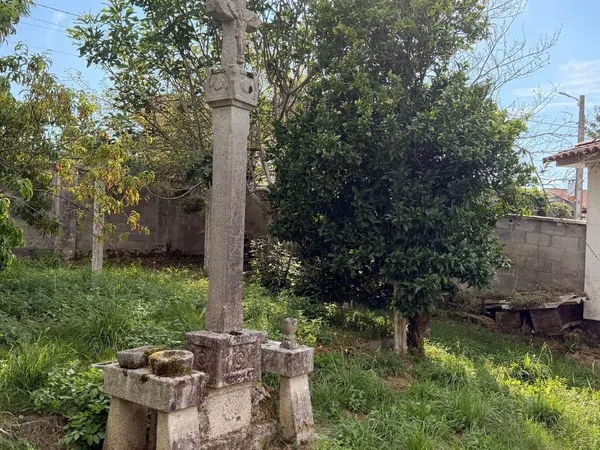 Casa de pueblo en Callobre s/n - Foto 2