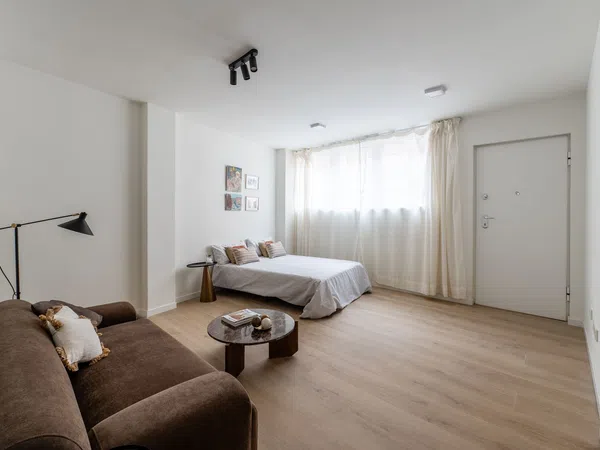 Piso en calle de Castillejos, 6