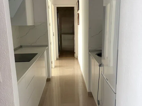 Piso en Alameda de Colón - Foto 4