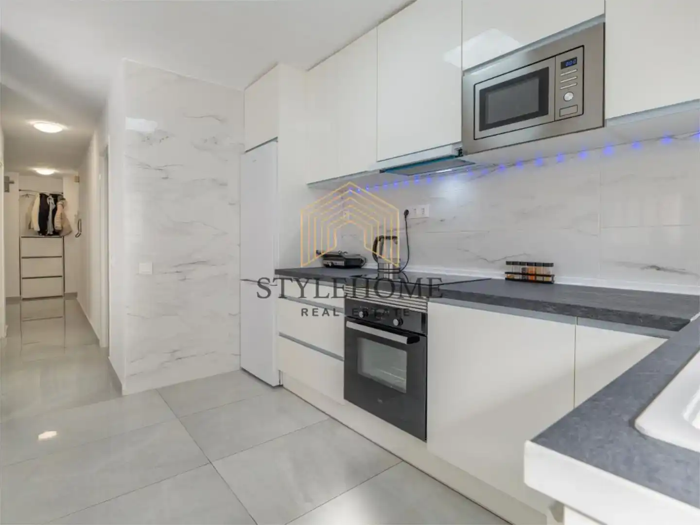 Apartamento en  Calle San Miguel de Salinas 12 - Foto 3