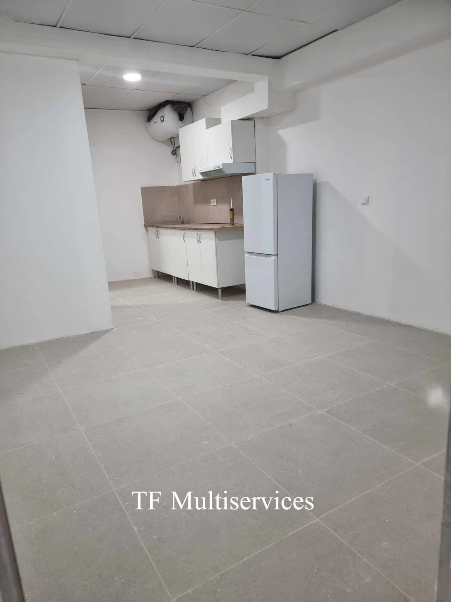 Estudio en calle de Viladrosa, 144 - Foto 4