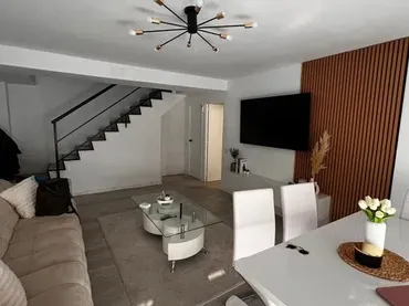 Piso en  Carrer de la Mare de Déu del Carme 72 - Foto 4