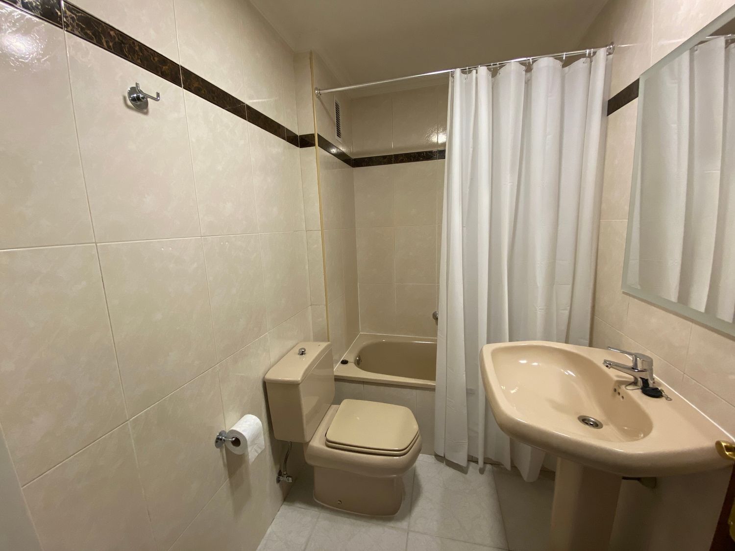 Piso en calle Sumatra, 1 - Foto 9