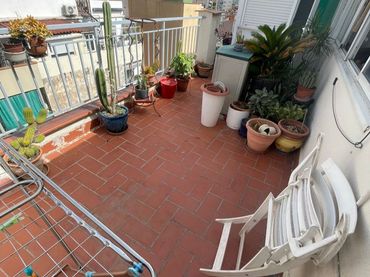 Piso en  Carrer Prat de la Manta 9 - Foto 2