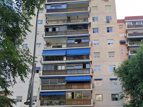 Piso en calle de Venezuela, 7