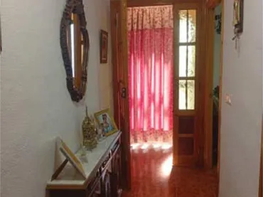 Chalet en Castillo de Locubín - Foto 2