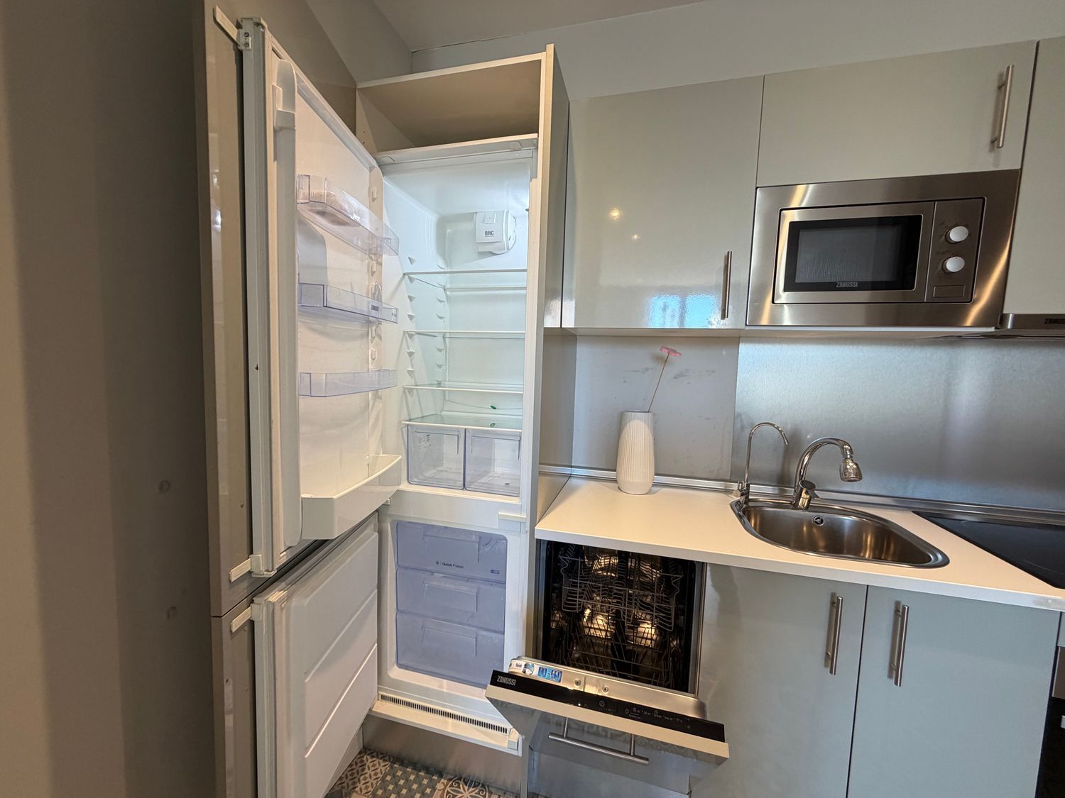 Piso en calle de València, 193 - Foto 9