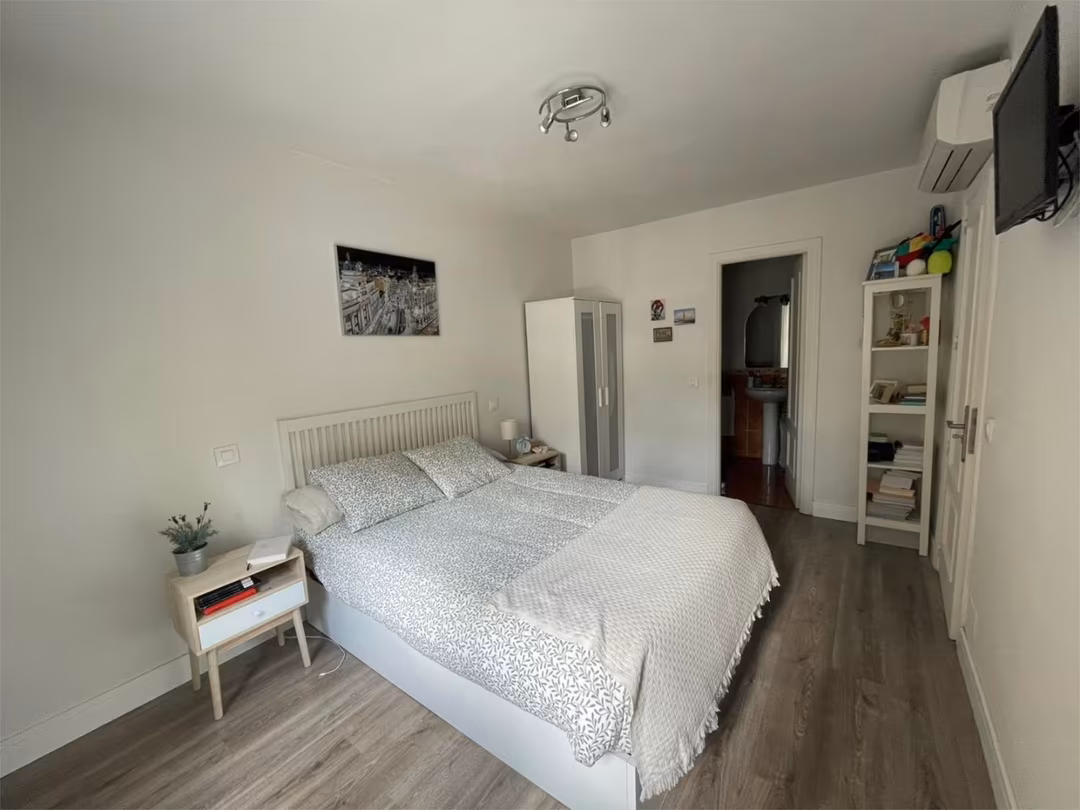 Piso en  Calle de Clara del Rey 39 - Foto 8