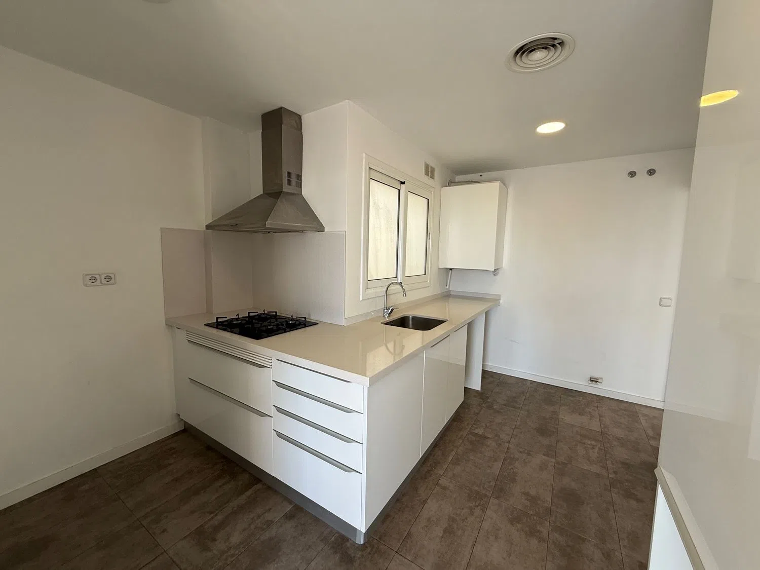 Piso en calle de González Tablas, 21 - Foto 8