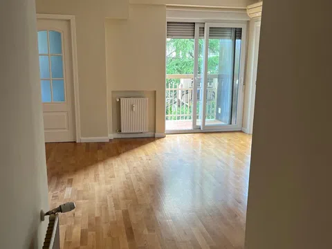 Piso en calle de Agastia, 17