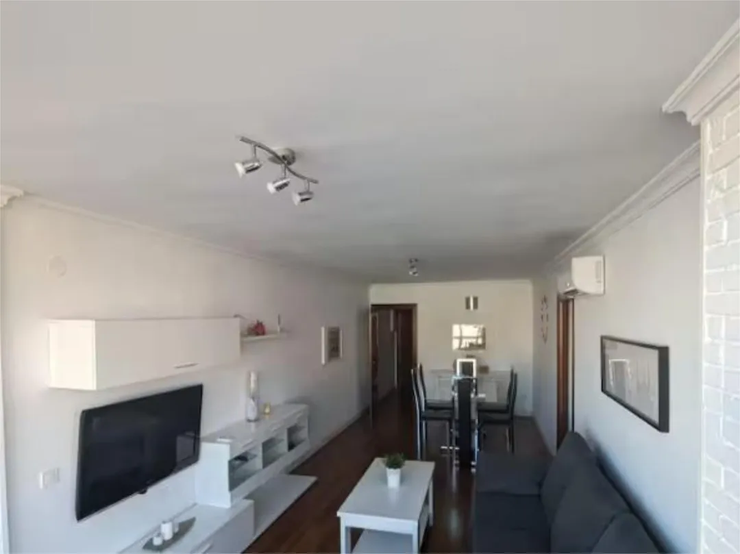 Piso en  Calle Abogado Federico Orellana Toledano 12 - Foto 7