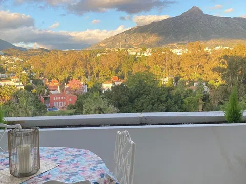 Piso en calle Londres, 8