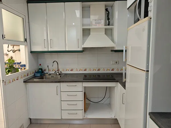 Alquiler de piso en Calle Enrique Tierno Galván, 9 - Foto 2