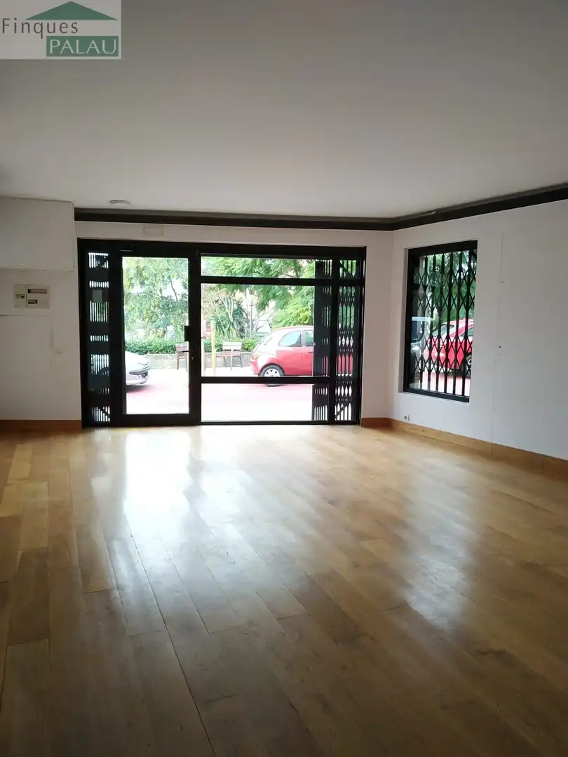 Local comercial en Sant Just Desvern - Foto 5